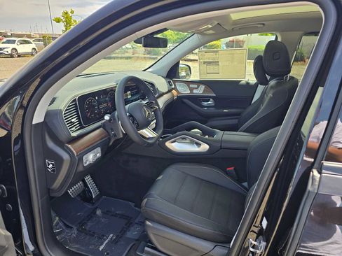 New 2026 Mercedes-Benz GLS 450 4MATIC image 22