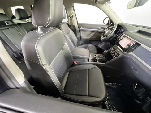 Used 2022 Volkswagen Atlas SEL R-Line image 28