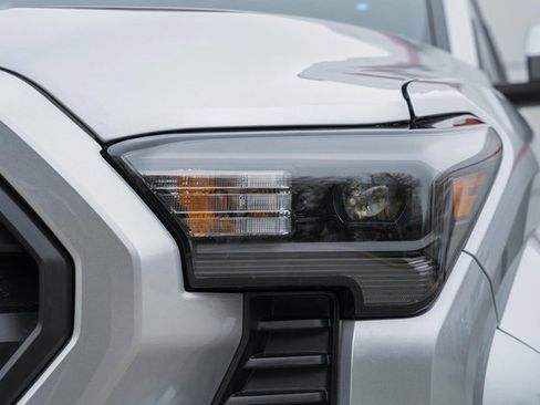 New 2026 Toyota Tacoma SR5 image 12