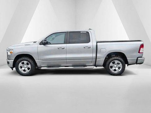 Used 2020 RAM 1500 Big Horn AWD/4WD image 4