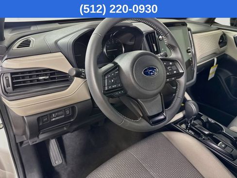 Used 2026 Subaru Forester Premium AWD/4WD image 10