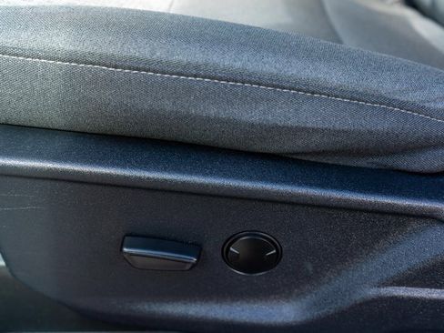 Used 2023 Ford F150 XLT image 17