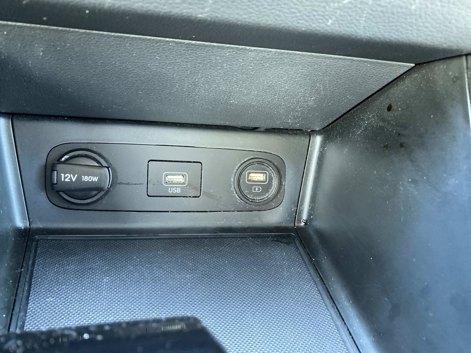 Used 2023 Hyundai Sonata SE FWD image 12