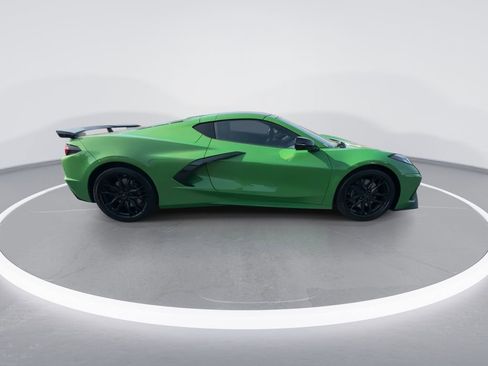 Used 2026 Chevrolet Corvette Stingray Coupe w/ Z51 Performance Package RWD image 9