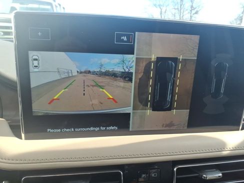 Certified 2022 Lincoln Nautilus Reserve w/ Equipment Group 201A image 19