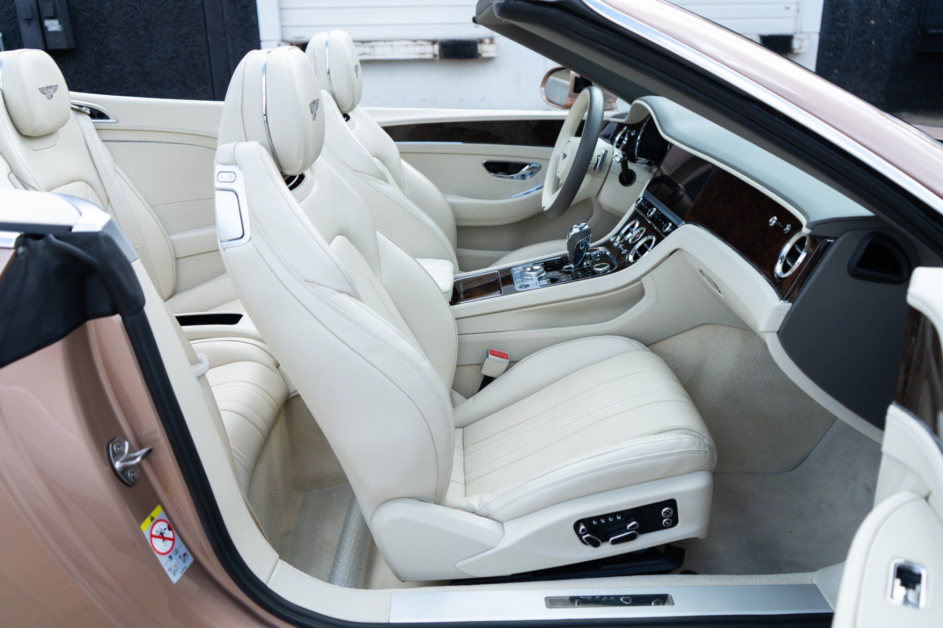 Used 2022 Bentley Continental GT AWD/4WD image 21