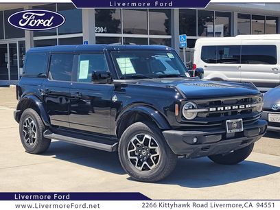 Certified 2025 Ford Bronco Outer Banks