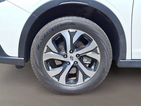Used 2021 Subaru Outback Limited XT AWD/4WD image 10
