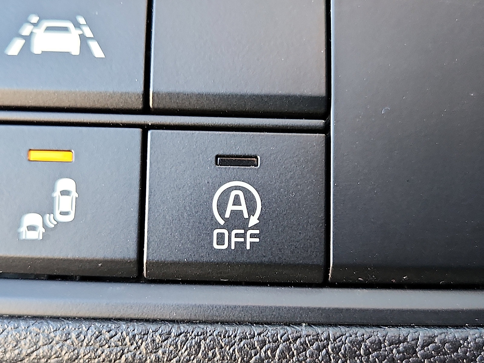 Used 2020 Kia Soul S FWD image 23