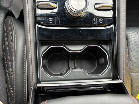 Used 2024 Jeep Grand Cherokee L Summit image 43