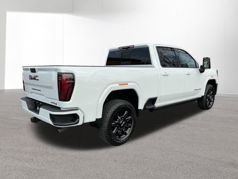 New 2026 GMC Sierra 2500 AT4 w/ AT4 Premium Plus Package AWD/4WD image 3