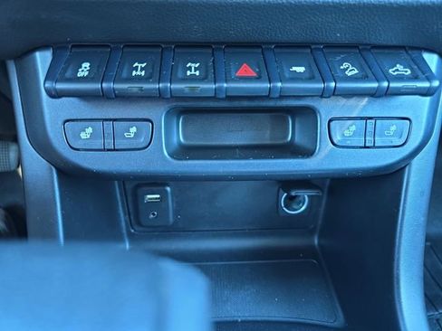 Used 2017 Chevrolet Colorado ZR2 AWD/4WD image 23