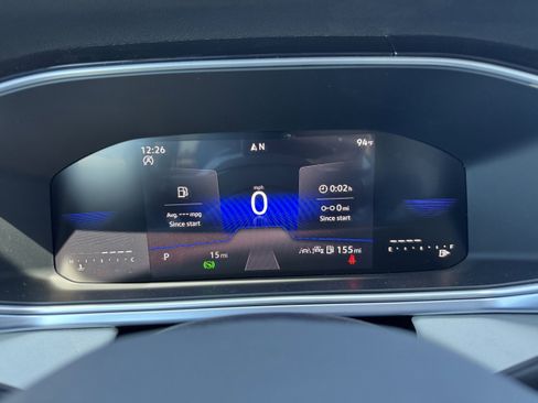 New 2025 Volkswagen Taos SE image 29