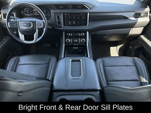 Used 2024 GMC Yukon Denali image 11