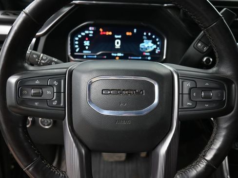 Used 2025 GMC Sierra 2500 Denali Ultimate AWD/4WD image 18