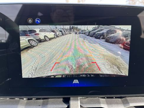 New 2026 Chevrolet Equinox LT w/ Convenience Package II image 24