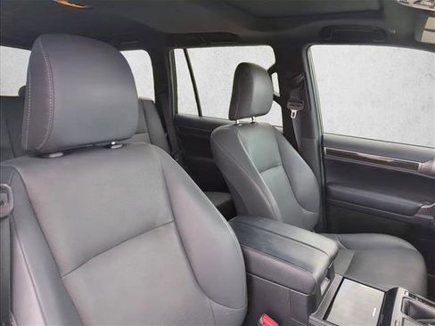 Used 2022 Lexus GX 460 Premium w/ Premium Plus Package AWD/4WD image 24