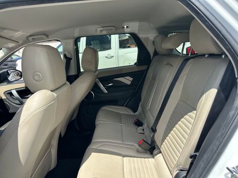 Used 2021 Land Rover Discovery Sport S image 14