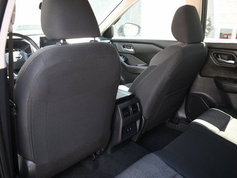 Used 2026 Nissan Rogue SV AWD/4WD image 21