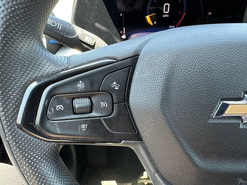 Used 2024 Chevrolet Trax LT FWD image 26