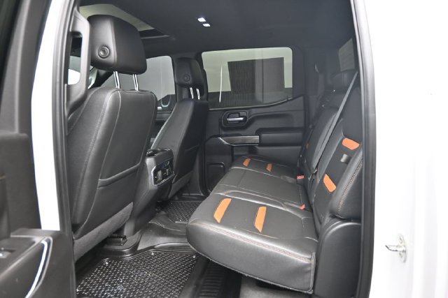 Used 2021 GMC Sierra 1500 AT4 w/ Technology Package AWD/4WD image 8