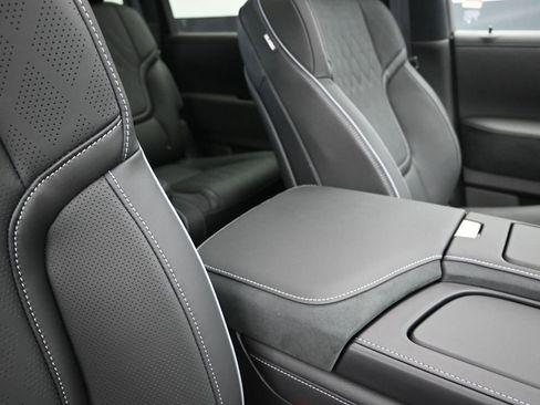 New 2026 INFINITI QX80 Autograph w/ Premium Cargo Package image 28