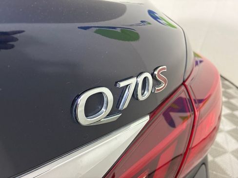 Used 2015 INFINITI Q70 3.7 w/ Sport Package AWD/4WD image 27