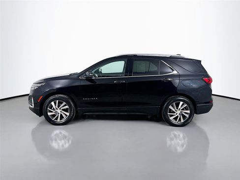 Used 2023 Chevrolet Equinox Premier AWD/4WD image 6
