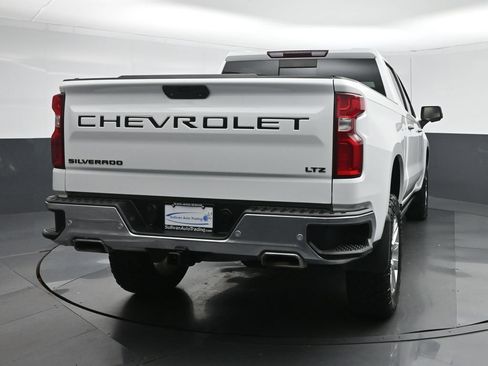 Used 2021 Chevrolet Silverado 1500 LTZ w/ Safety Package II AWD/4WD image 6