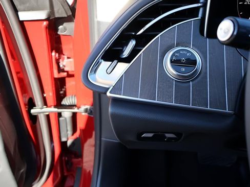 New 2026 Mercedes-Benz E 350 4MATIC Sedan image 37