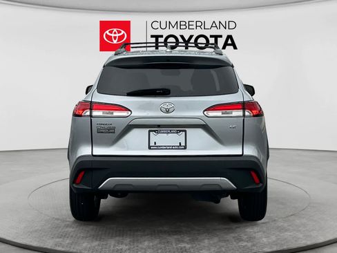 Used 2024 Toyota Corolla Cross LE FWD image 4