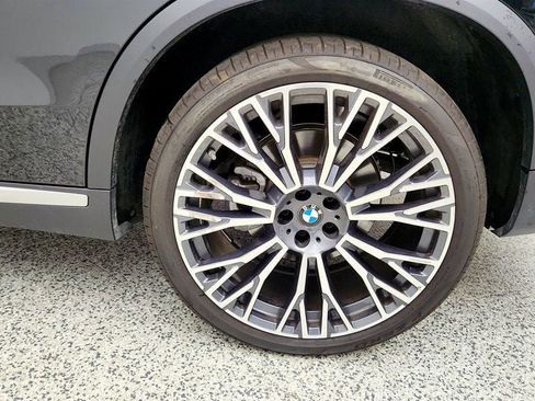 Used 2025 BMW X5 xDrive40i w/ Executive Package AWD/4WD image 9