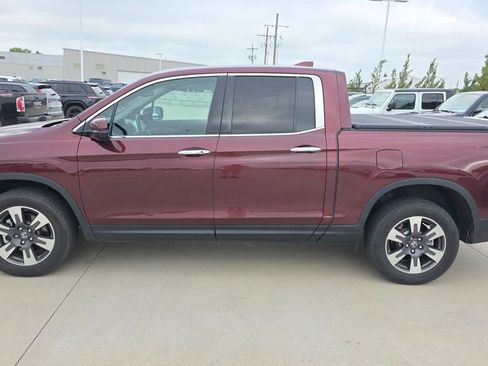 Used 2017 Honda Ridgeline RTL-E image 2