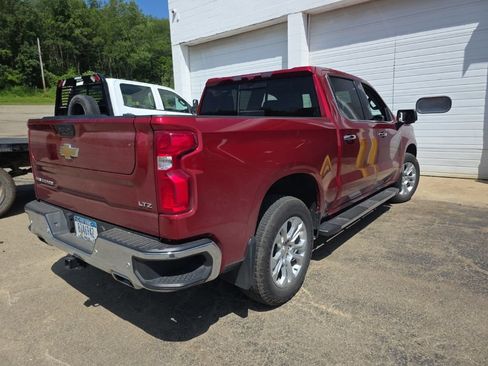 Used 2023 Chevrolet Silverado 1500 LTZ AWD/4WD image 7