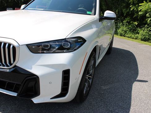 New 2026 BMW X5 xDrive50e w/ M Sport Package image 47