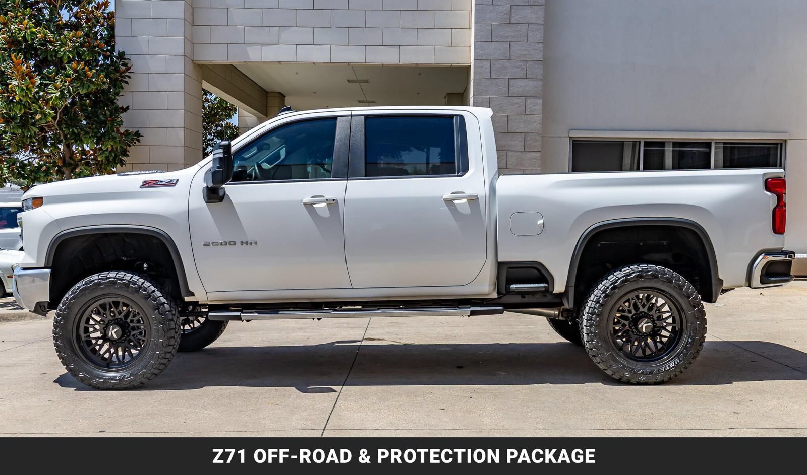Used 2025 Chevrolet Silverado 2500 LT AWD/4WD image 6