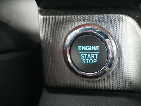 Certified 2024 Ford F250 Platinum AWD/4WD image 21
