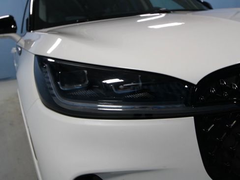 Used 2025 Lincoln Aviator Reserve w/ Equipment Group 201A image 37