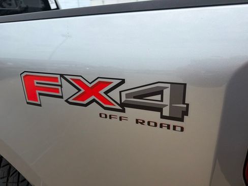 Used 2024 Ford F250 Lariat w/ FX4 Off-Road Package AWD/4WD image 11