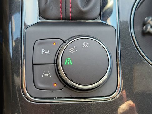 Used 2025 Chevrolet Blazer RS image 27