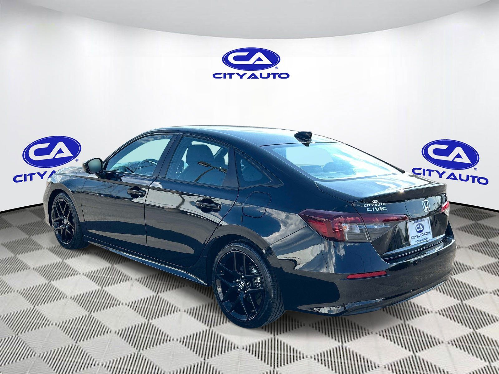 Used 2025 Honda Civic Sport image 5