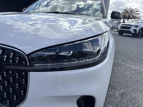 Certified 2025 Lincoln Aviator Reserve w/ Equipment Group 201A image 9