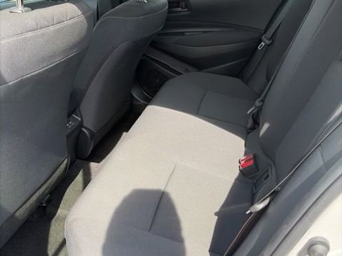 Used 2026 Toyota Corolla LE FWD image 6