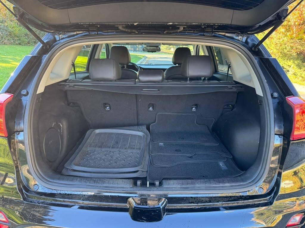 Used 2022 Kia Niro EX Premium FWD image 14