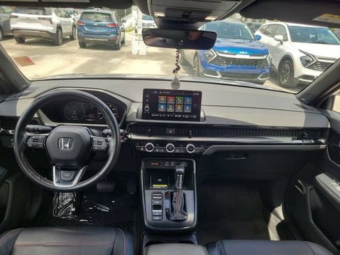 Used 2024 Honda CR-V Sport Touring image 9