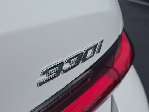 New 2026 BMW 330i xDrive 330i NA xDrive w/ Convenience Package image 7