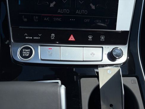 New 2026 Audi Q7 Premium Plus image 18