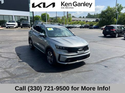 Certified 2023 Kia Sorento SX Prestige AWD/4WD image 7