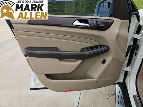 Used 2013 Mercedes-Benz ML 350 4MATIC image 22