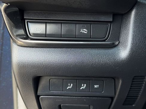 Used 2020 MAZDA CX-30 AWD w/ Preferred Package image 34